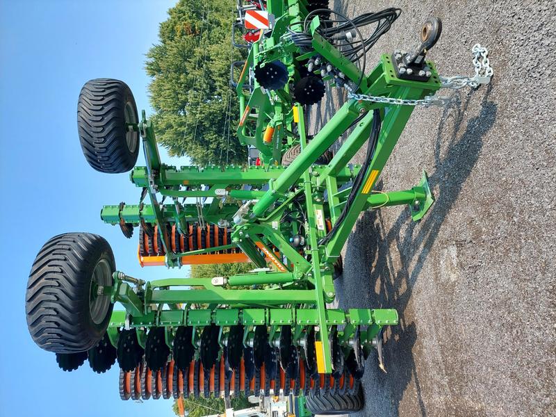 Tillage  AMAZONE Catros+ 03-2TS Photo